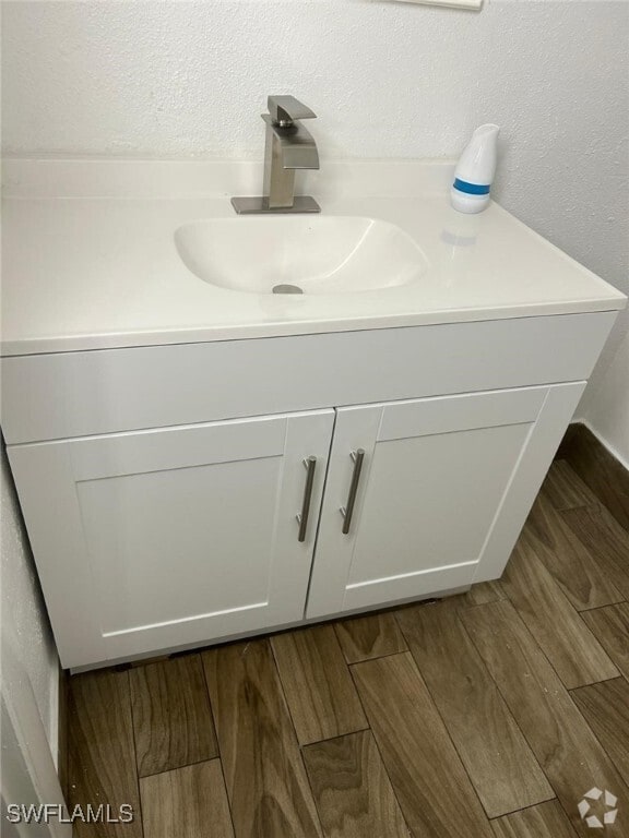 Building Photo - 2855 Winkler Ave Unit 118 Rental