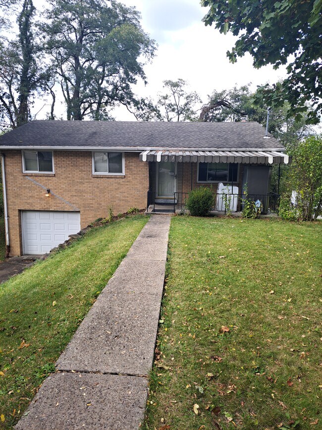 Photo - 517 Brinwood Ave House