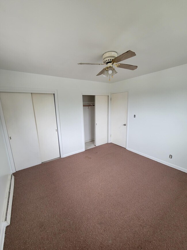 Photo - 2159 S 102nd St Unidad 4