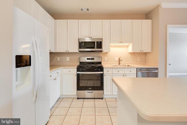 Photo - 9480 Virginia Center Blvd Unidad 308