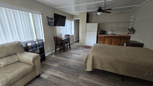 Photo - 1/1 Studio apartment for rent