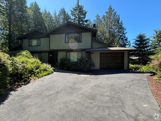 Building Photo - 3403 56th St Rental