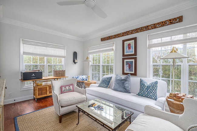 Photo - 117 Fairwind Rd