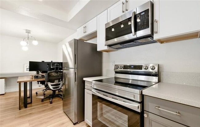 Photo - 110 N 2nd Ave Unit 313