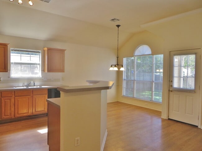 Photo - 3 Bedroom 2 Bathroom Parkview Estates Home