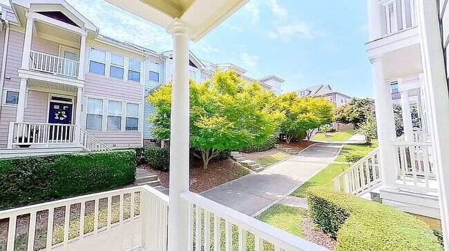 Photo - 513 Village Loop Dr