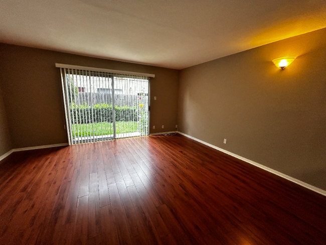 Building Photo - 344 S Arroyo Dr Rental