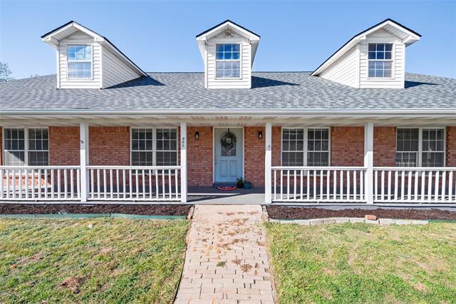 Building Photo - 201 Gail Dr