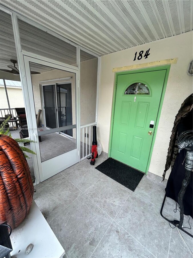 Photo - 184 Adobe Casa Ct Dr Unidad 184