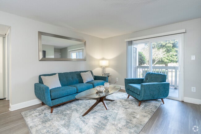 Douglas - Living Room