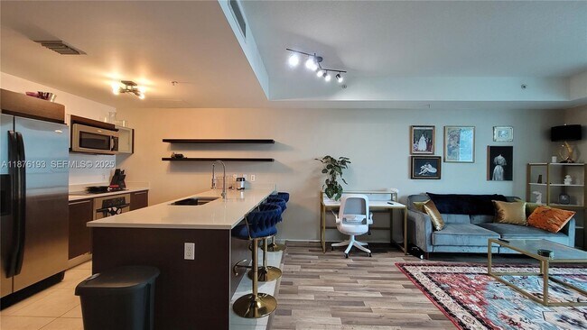 Photo - 1900 N Bayshore Dr Unit 2009