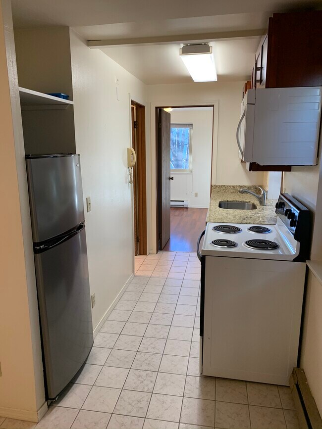 Photo - 4230 NE 8th Ave