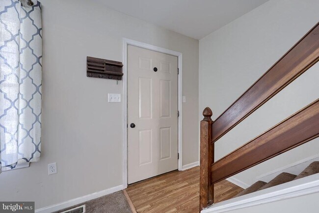 Photo - 604 Rockwood Dr