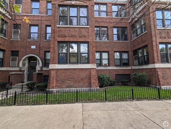Building Photo - 3145 W Medill Ave Unit 2 Rental