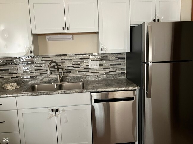 Photo - 778 Loews Blvd