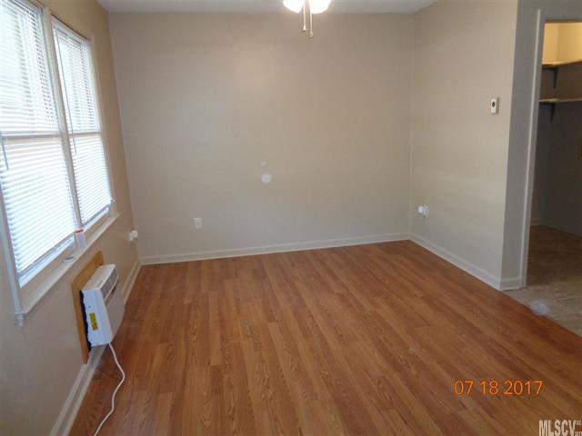 Photo - Kincaid Circle Apartments Unidad 8