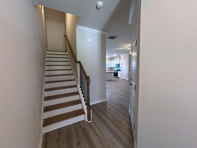 Photo - 128 Chase Xing Townhome