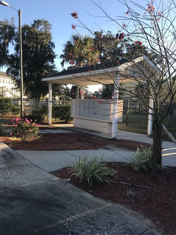 Photo - 324 Laurel Oak Ln
