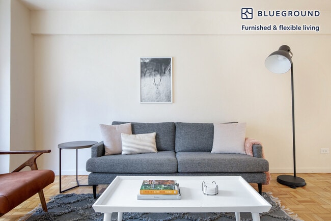 Photo - 300 E 51st St Unidad FL9-ID531