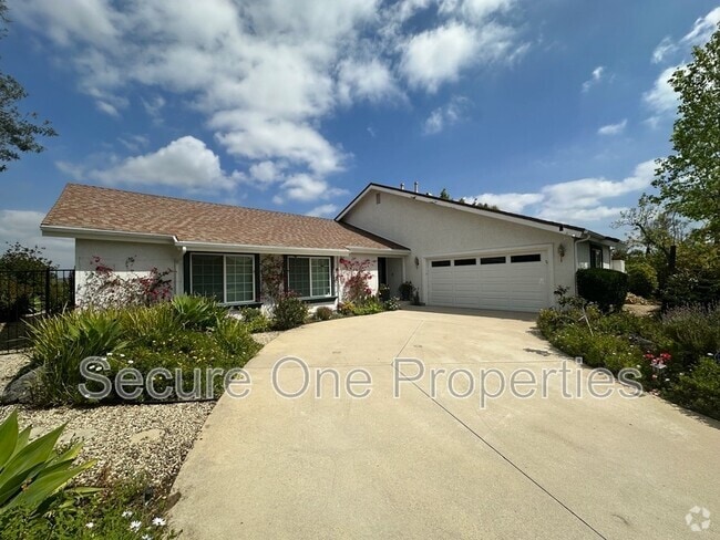 Building Photo - 637 Lynwood St Rental