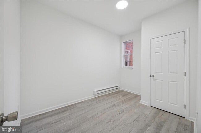 Photo - 705 S 60th St