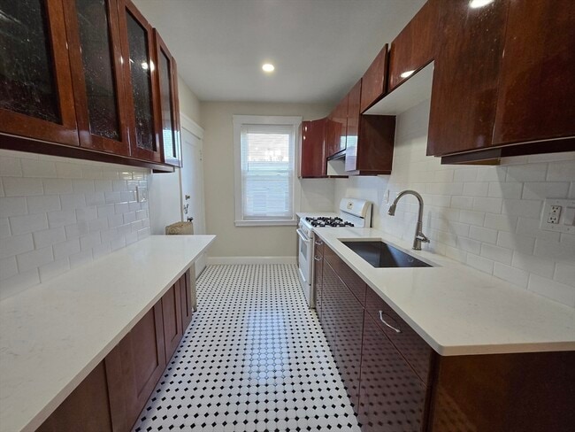 Photo - 26 Chiswick Rd Unit 13