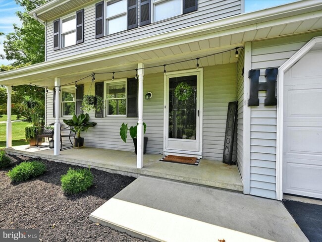 Photo - 120 Duquesne Dr