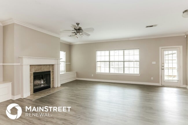 Photo - 3016 Shoreline Dr
