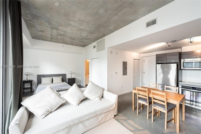 Photo - 151 SE 1st St Unit 1709