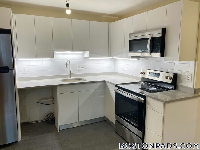 Photo - 39 Englewood Ave Apartamento Unidad 12