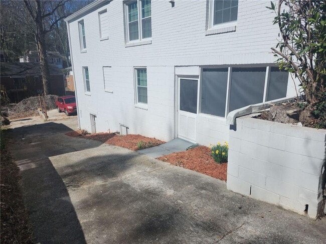 Photo - 5 Burbank Dr SW