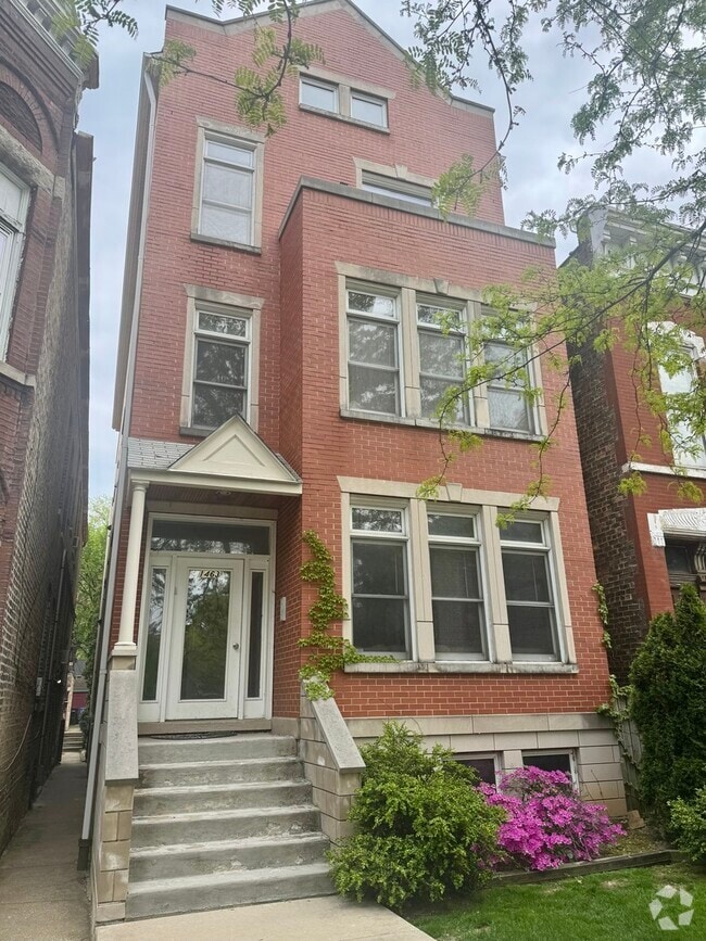 Building Photo - 1463 N Leavitt St Unit 3 Rental