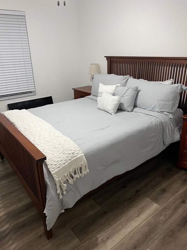 Photo - Westside Flats Unidad 706B