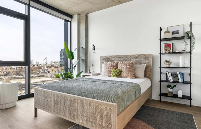 Photo - 257 N Elizabeth St