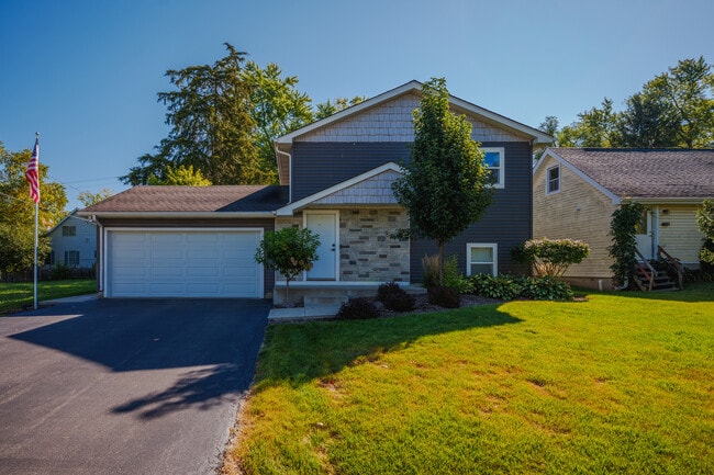 Photo - 6019 248th Ave