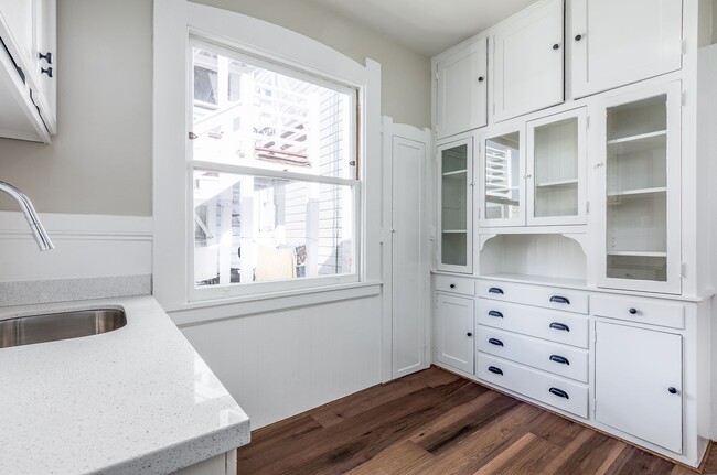 Photo - 112-118 Shotwell Street (1016r) Unit 116