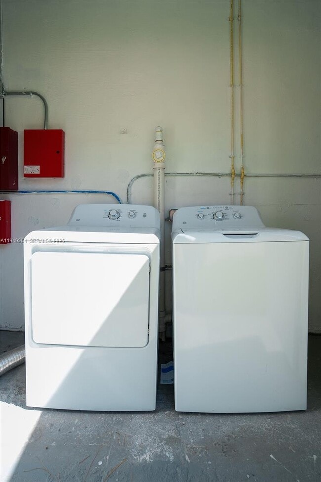 Photo - 1185 98th St Unit 6