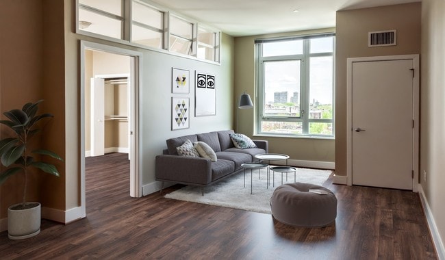 Floor plans with lots of natural light - Southstar Lofts