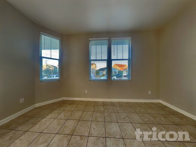 Photo - 288 Ferrule Dr