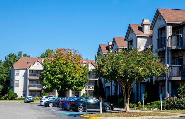 Woodbriar Apartment Homes