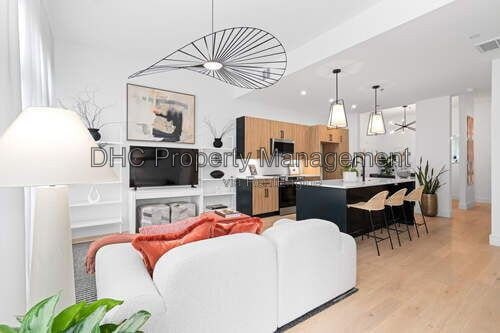 Building Photo - 567 Ponce De Leon Ave NE Unit 514