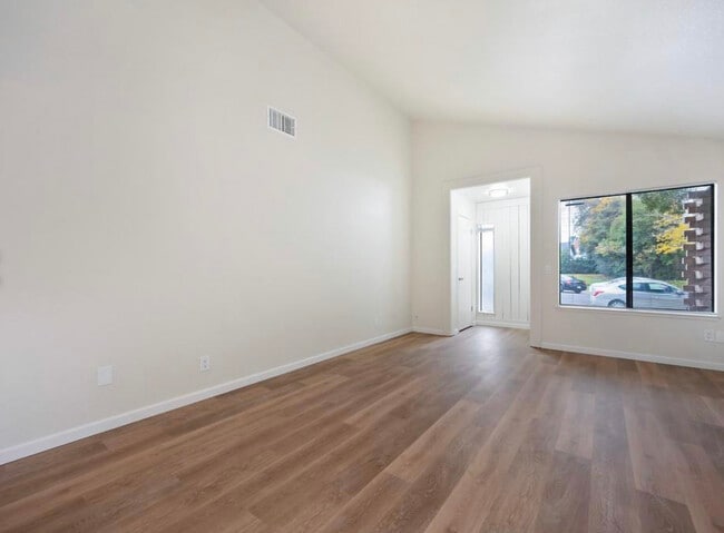 Photo - 6340 Sorrell Ct