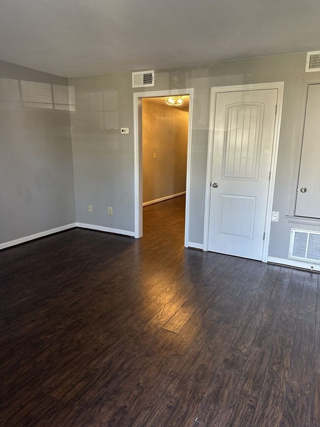Photo - Beautiful updated 2 bedroom and 1 bathroom in Old Southwest Roanoke