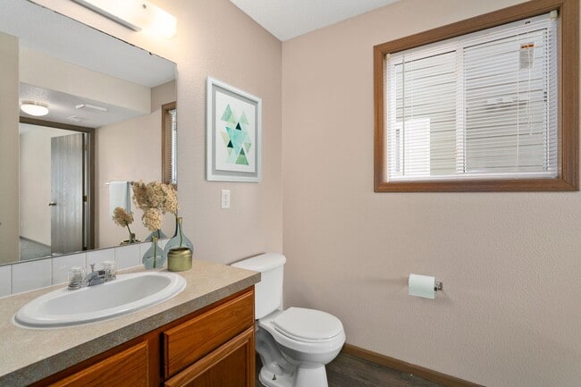 Photo - 2130 Silicon Ave