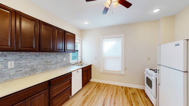 Photo - 45 Pratt St Unidad 2