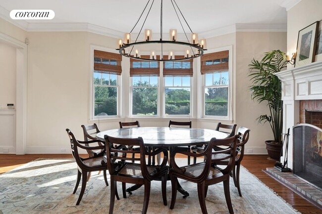 Photo - 22 Sagg Pond Ct