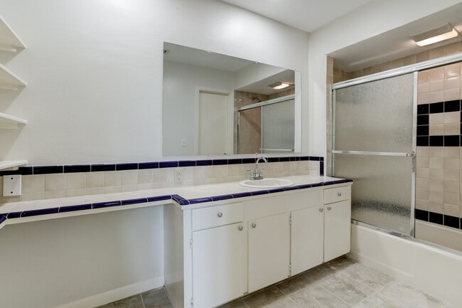 Photo - 10226 Ivyridge Rd