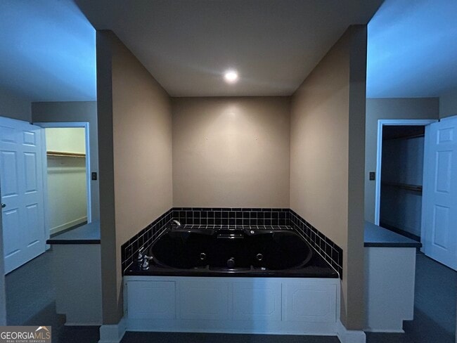 Photo - 308 Wynterhall Dr