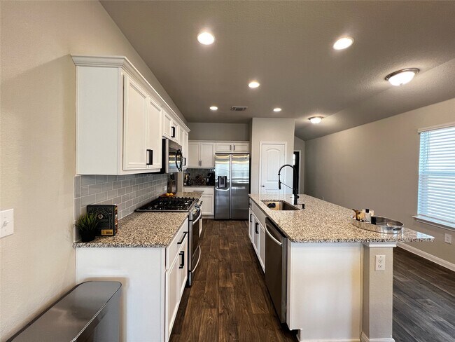 Photo - 13906 Levy Ln