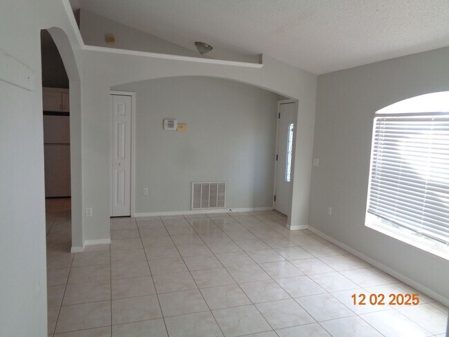 Photo - 2610 Groveland Ave
